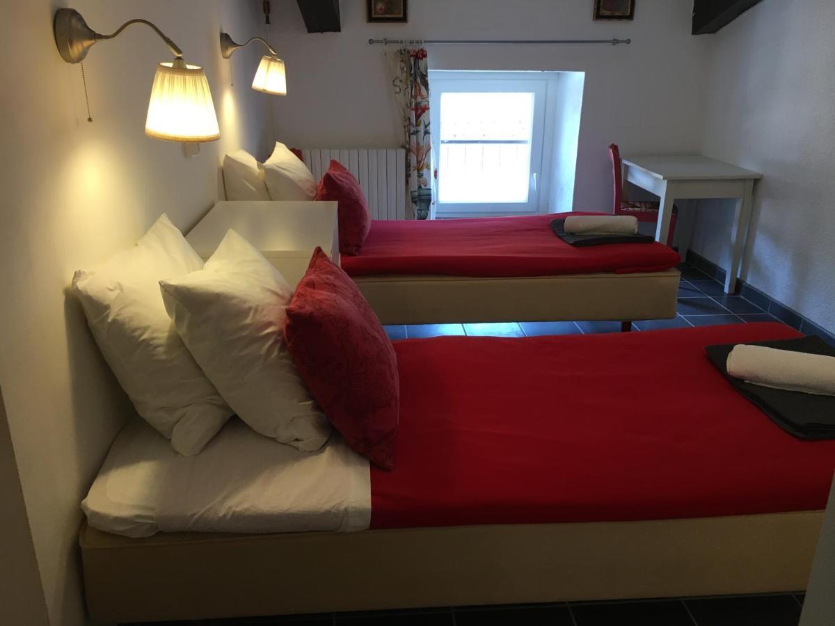 Hotel Axat Eksteriør bilde